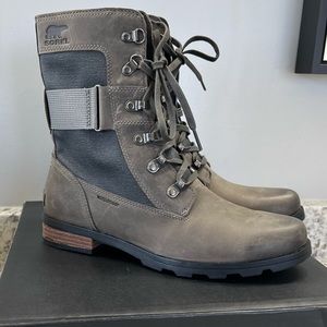 NWT Sorel Emelie Conquest Boots Sorel - quarry (greenish/grey) Size 9